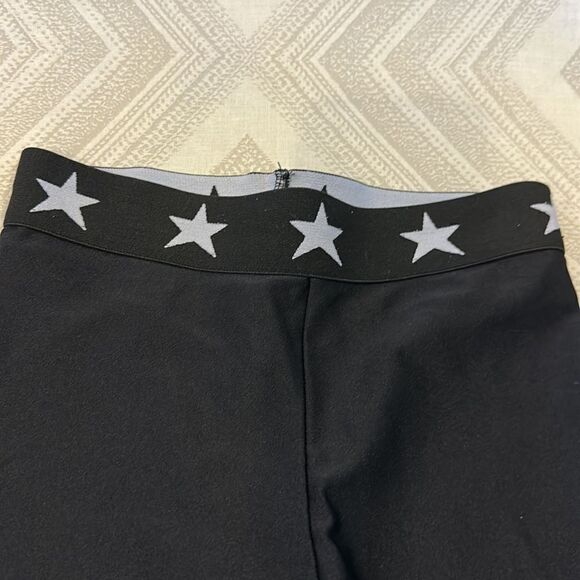 Katie J NYC Girls Black Leggings with Star Waistband - Picture 3 of 6